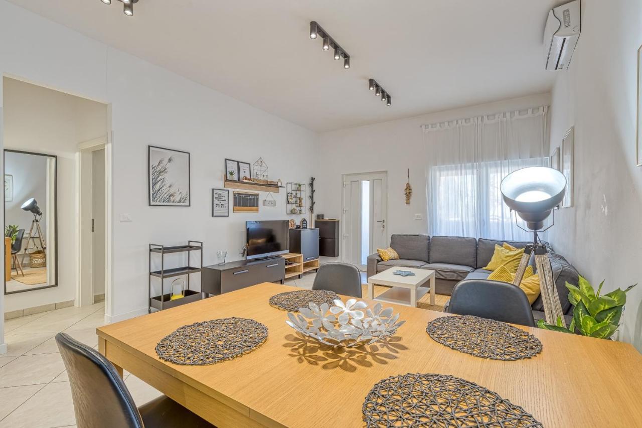 Runa With Terrace Porec Bagian luar foto
